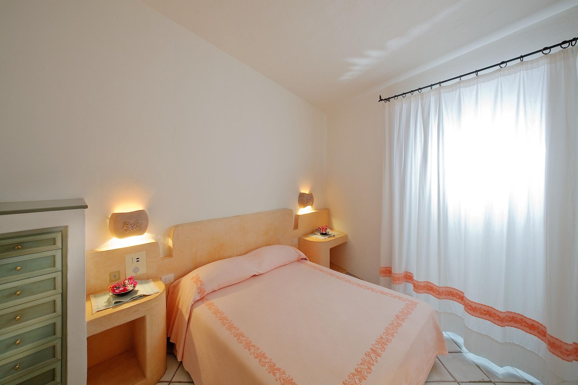 Green Park Hotel Capriccioli  外观 照片