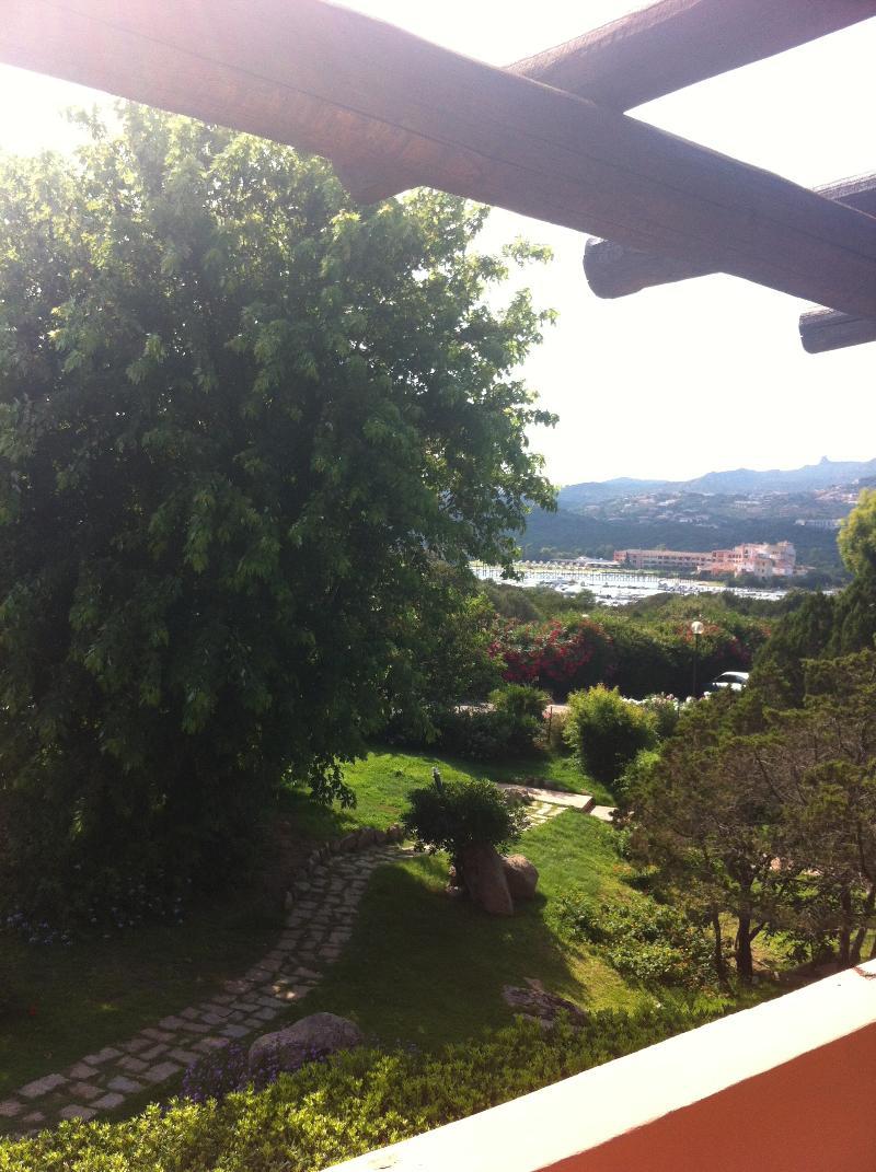 Green Park Hotel Capriccioli  外观 照片