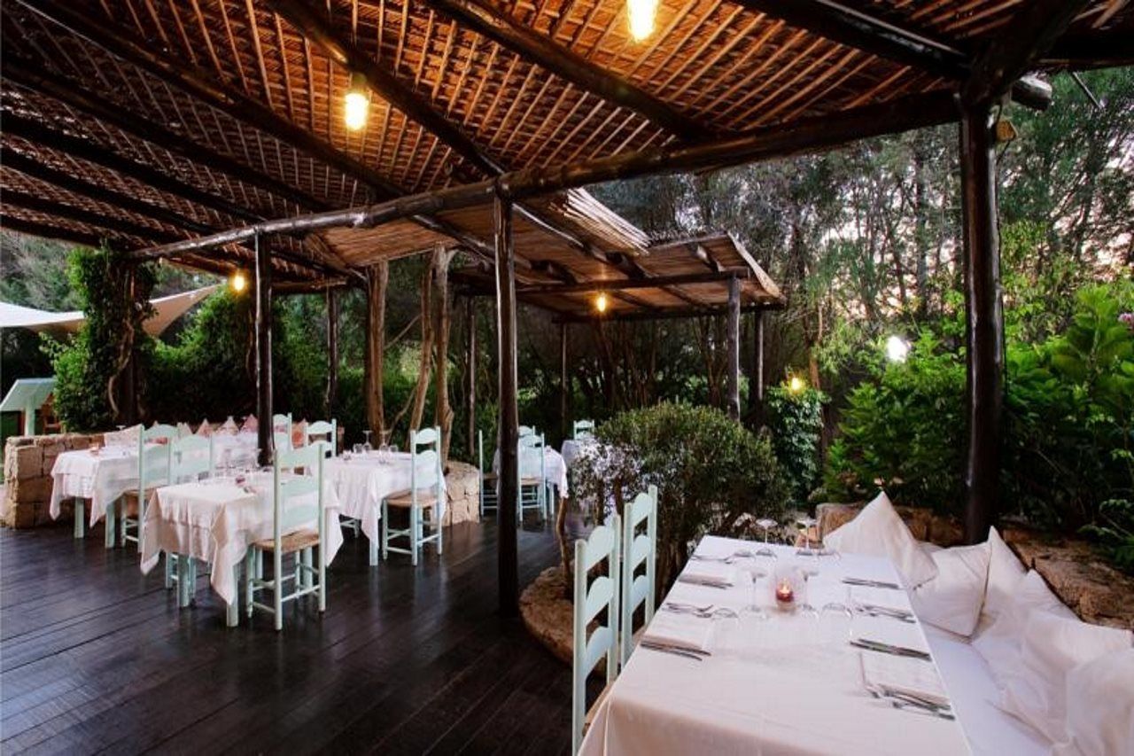 Green Park Hotel Capriccioli  外观 照片
