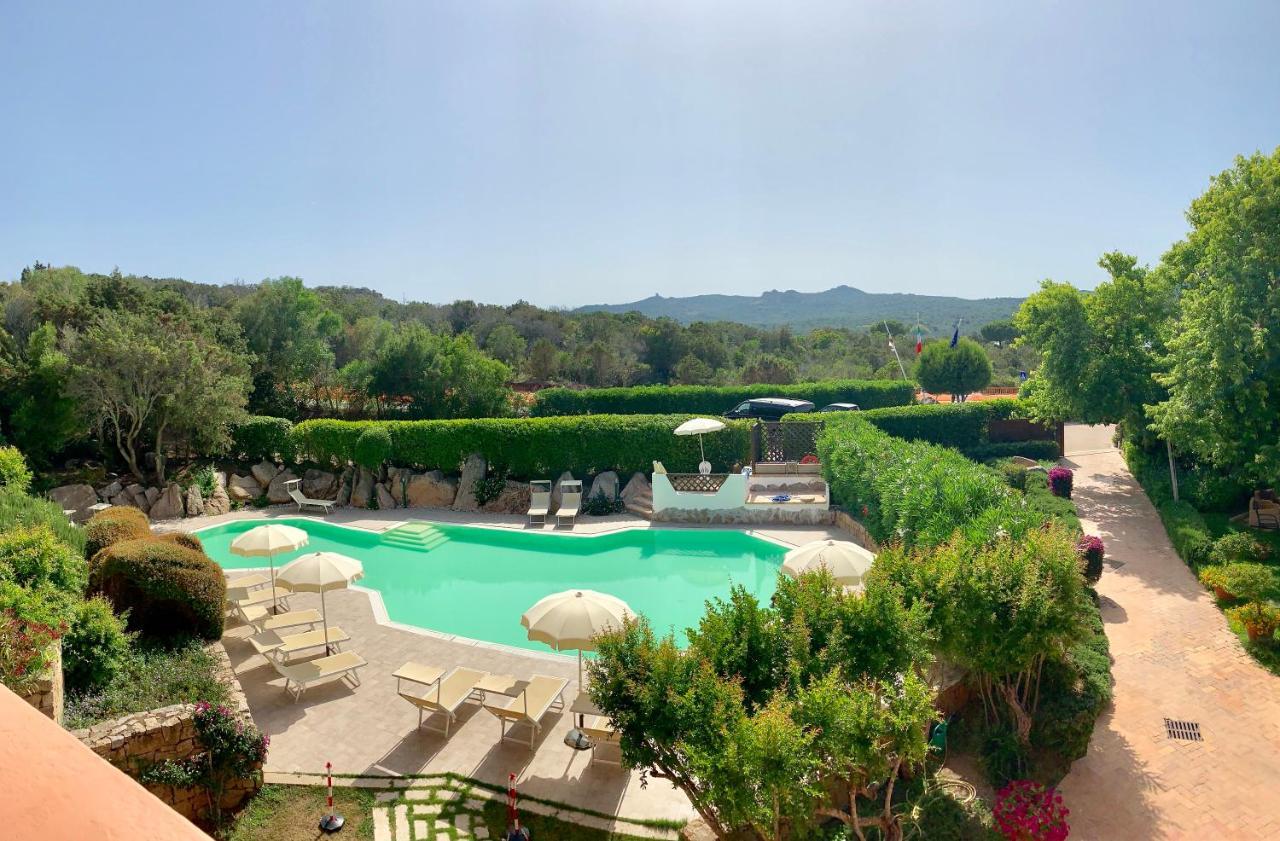 Green Park Hotel Capriccioli  外观 照片
